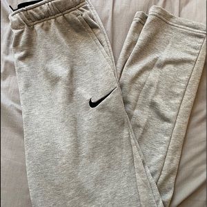Nike joggers